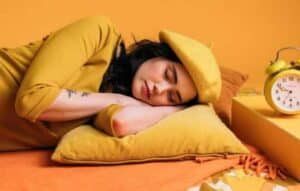 Dormir bien es bueno, monitorea tu sueño y entiende lo que le sucede a tu cuerpo.